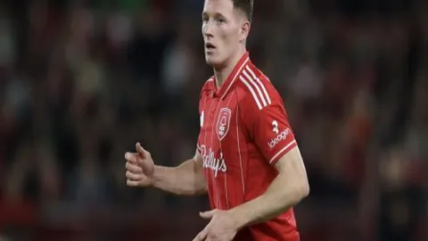 拜仁慕尼黑欧冠三连胜被打破，0-3负于费耶诺德